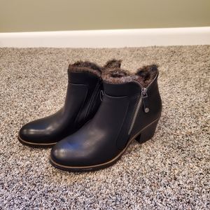 London Fog vegan leather booties, size 7